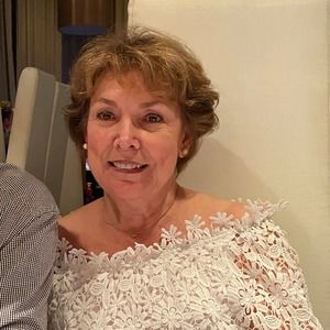 Meet your Posher, Sally